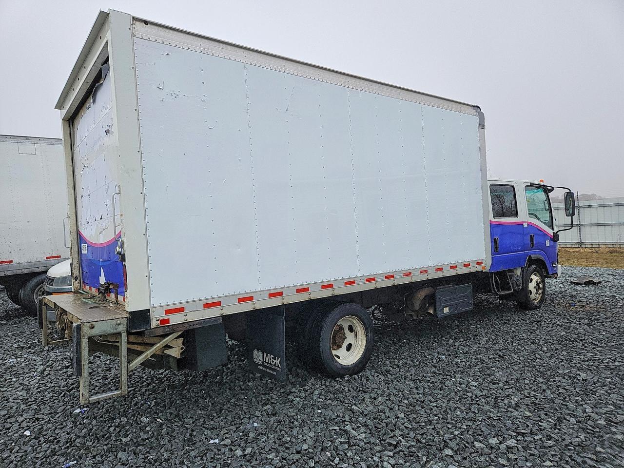 2019 Isuzu NRR