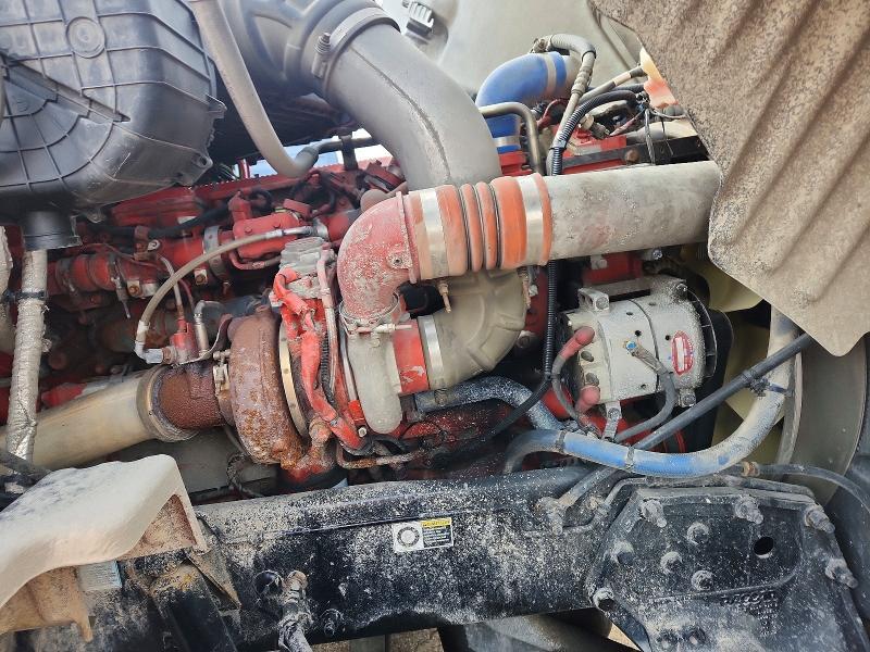 2017 Peterbilt 579 Semi Truck