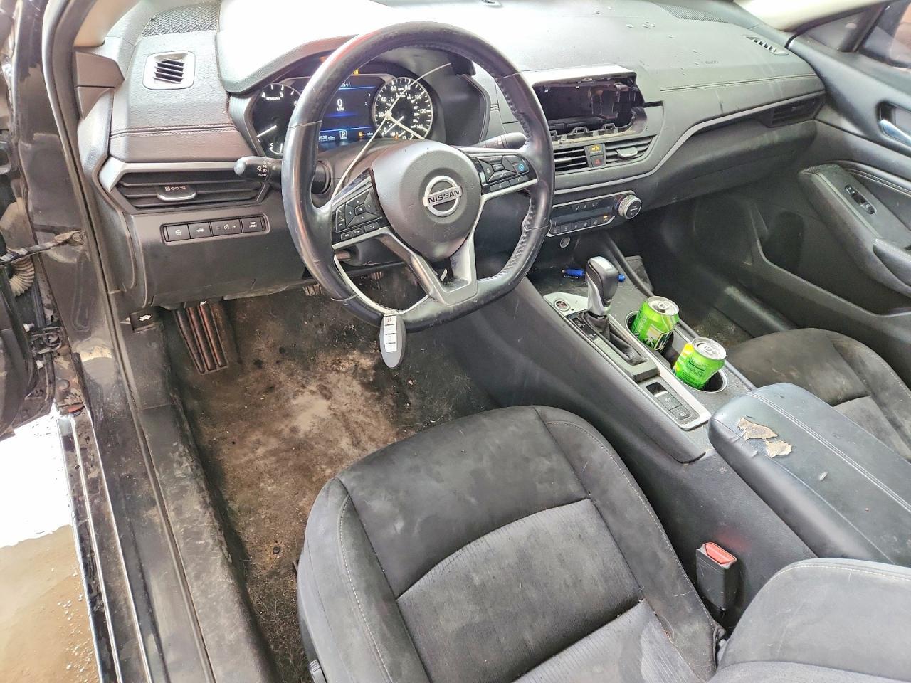 2019 Niss Altima 2.5