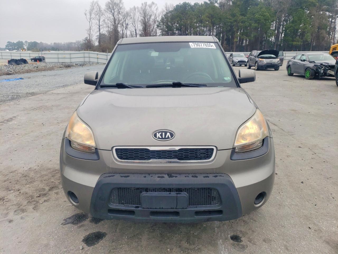 2011 KIA Soul +