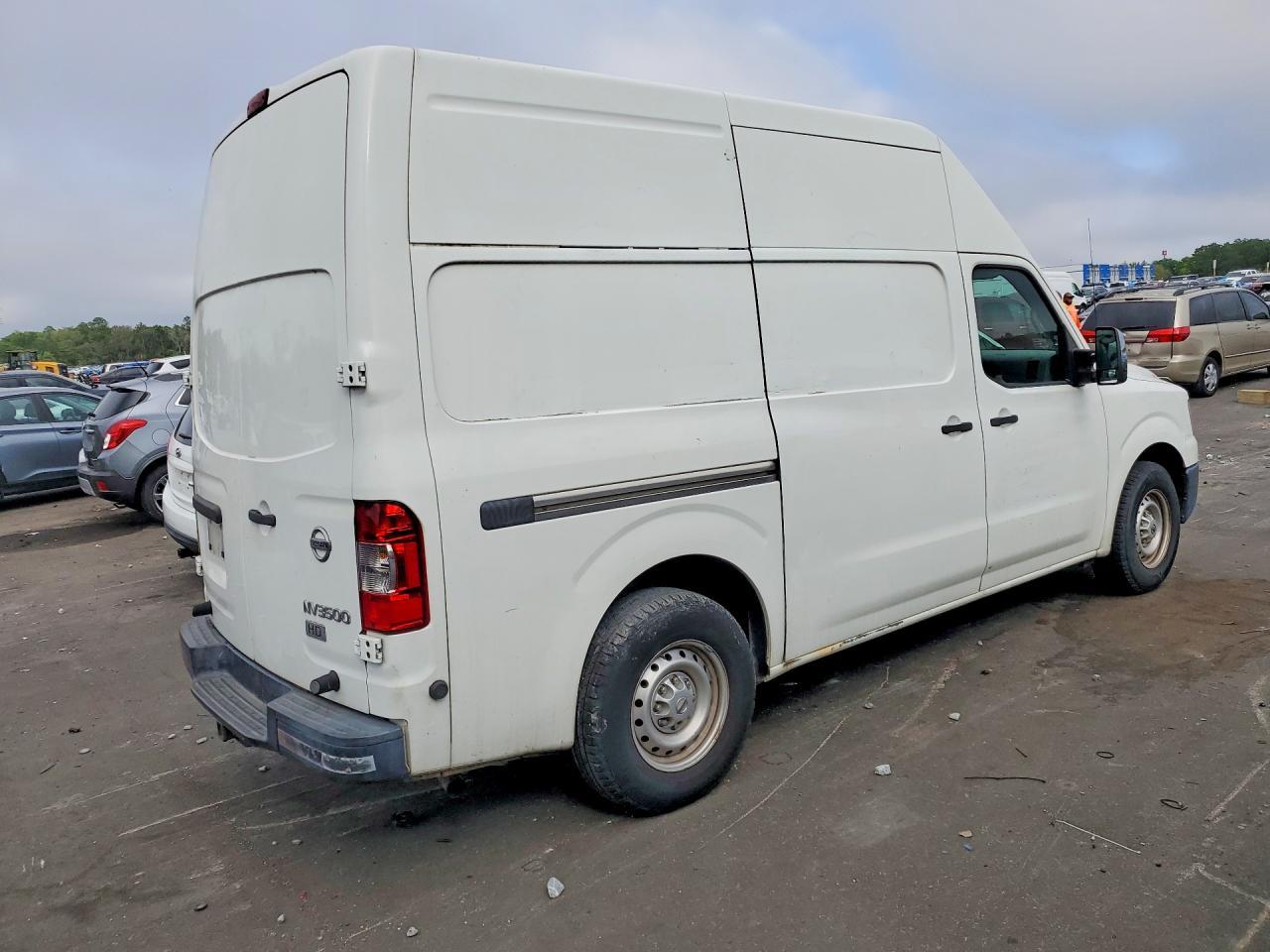 2014 Nissan NV 2500 Utility / Service Van
