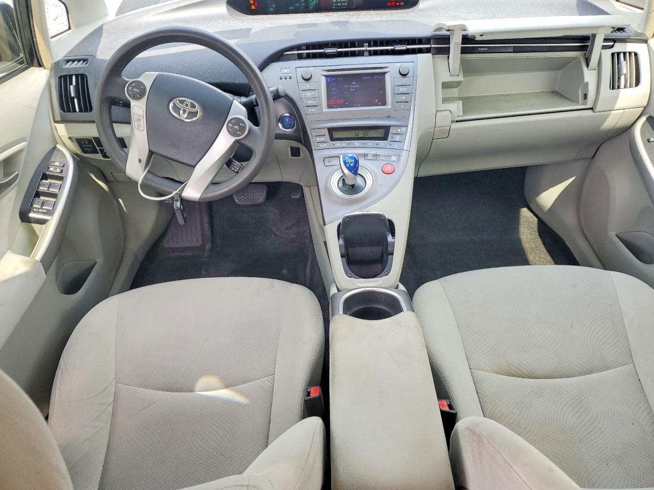 2015 Toyota Prius two