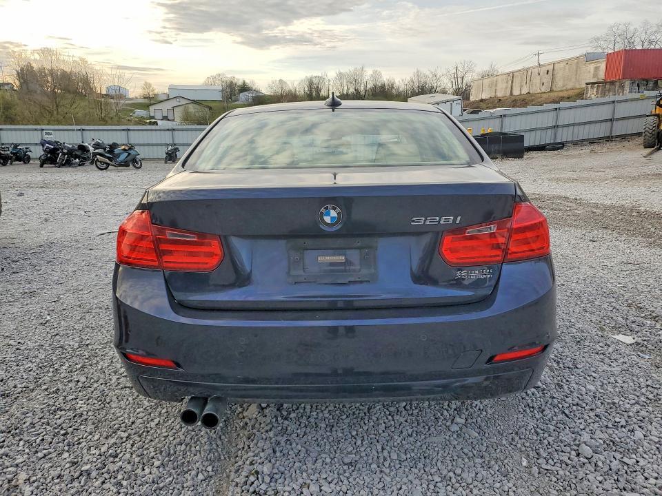 2013 BMW 328 xi Sulev