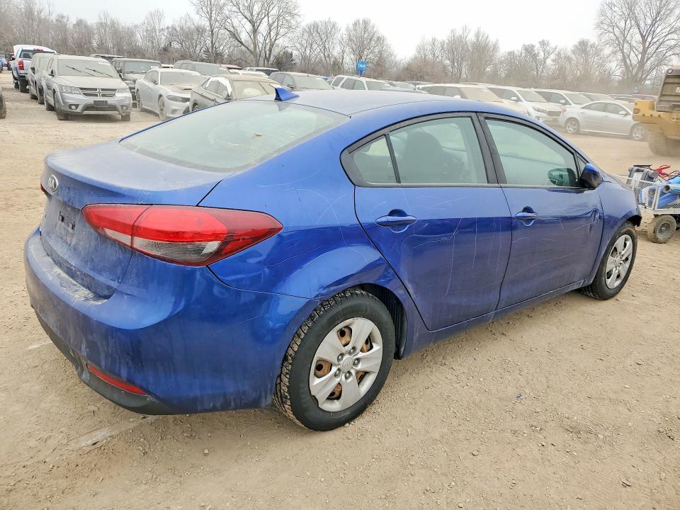 2017 KIA Forte lx