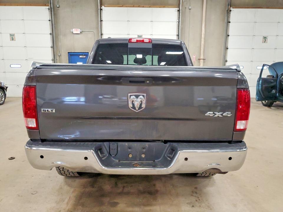 2016 Dodge Ram 1500 slt