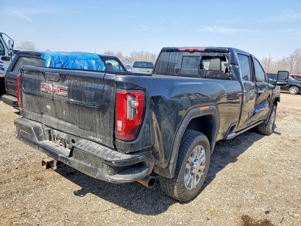 2022 GMC Sierra K3500 Denali