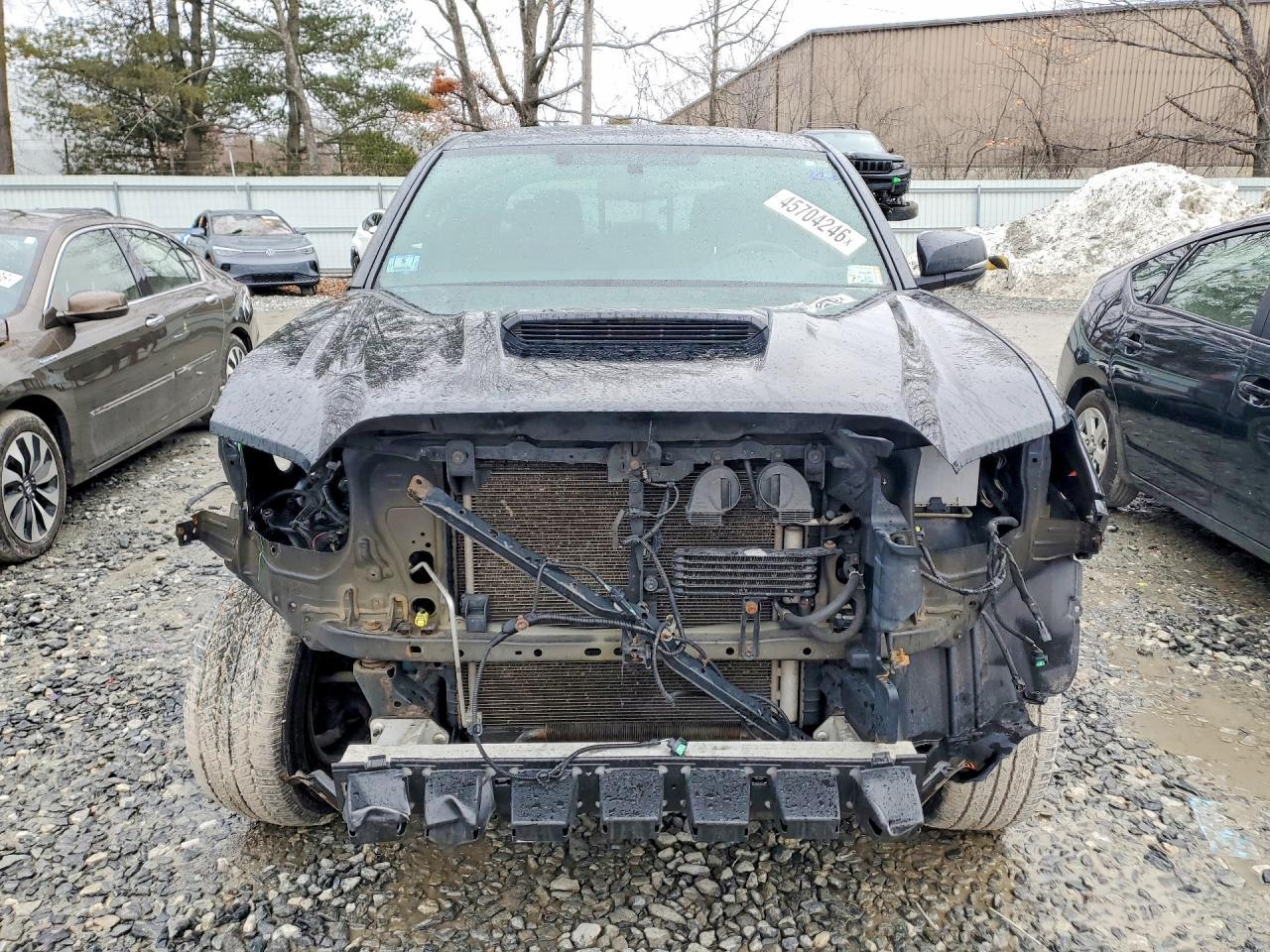 2016 Toyota Tacoma TRD Sport