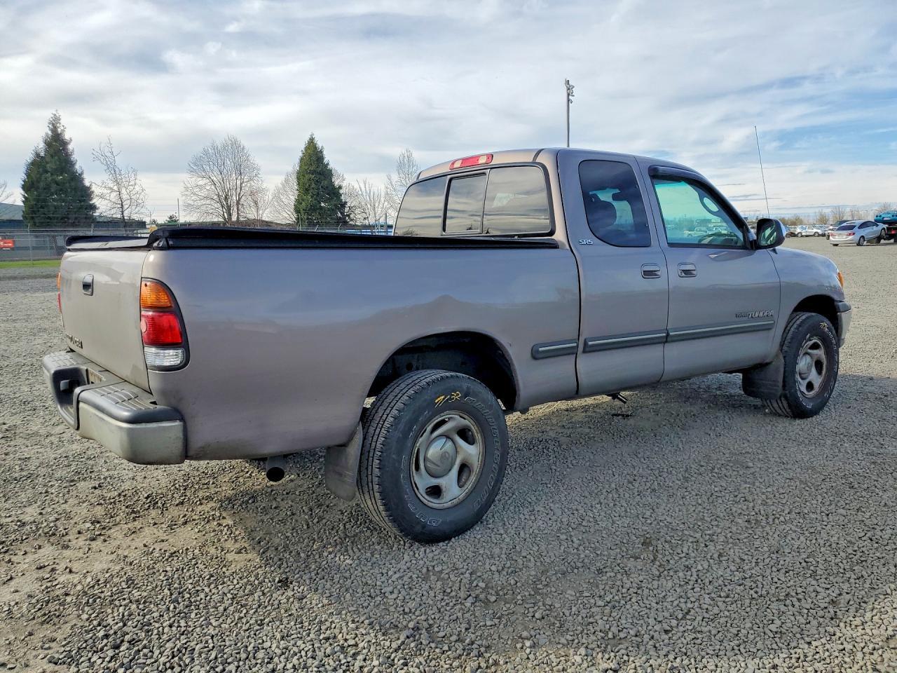 2000 Toyota Tundra SR5