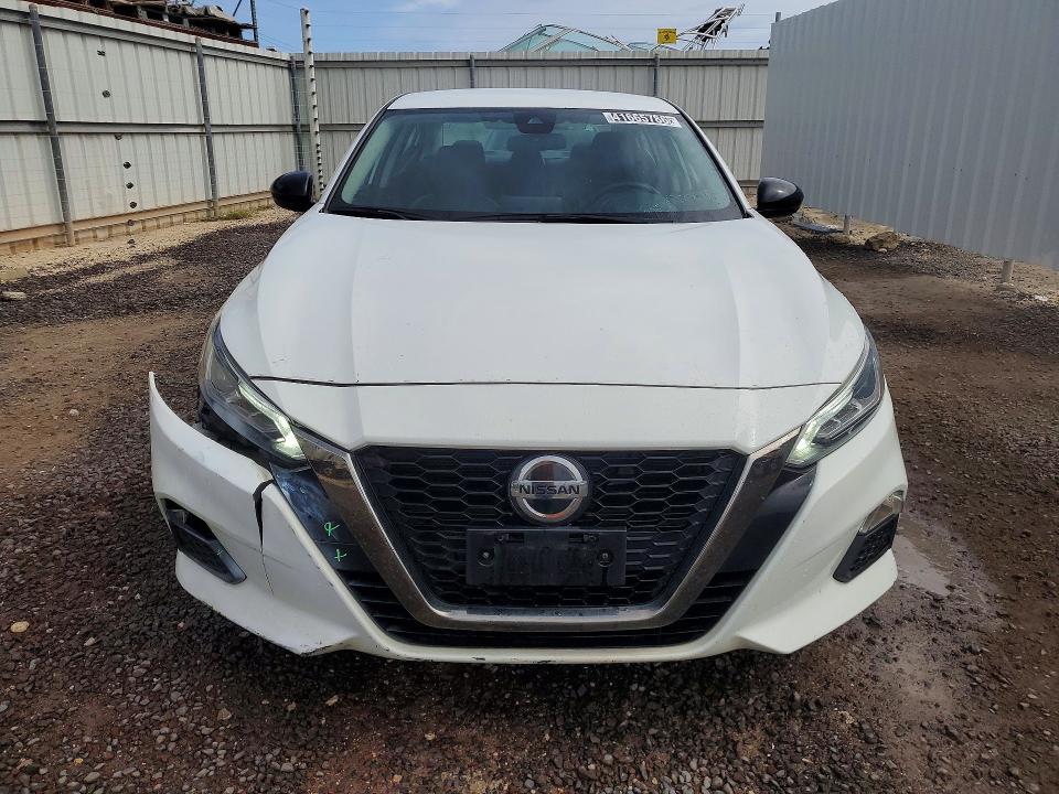 2021 Nissan Altima 2.5 sr