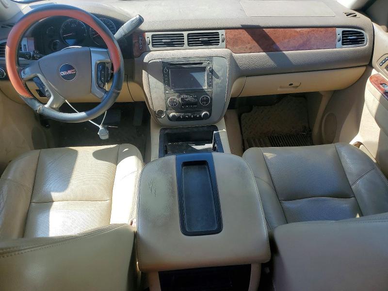 2013 GMC Sierra 2500 Flatbed Truck