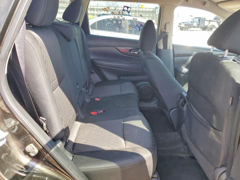 2017 Nissan Rogue sv