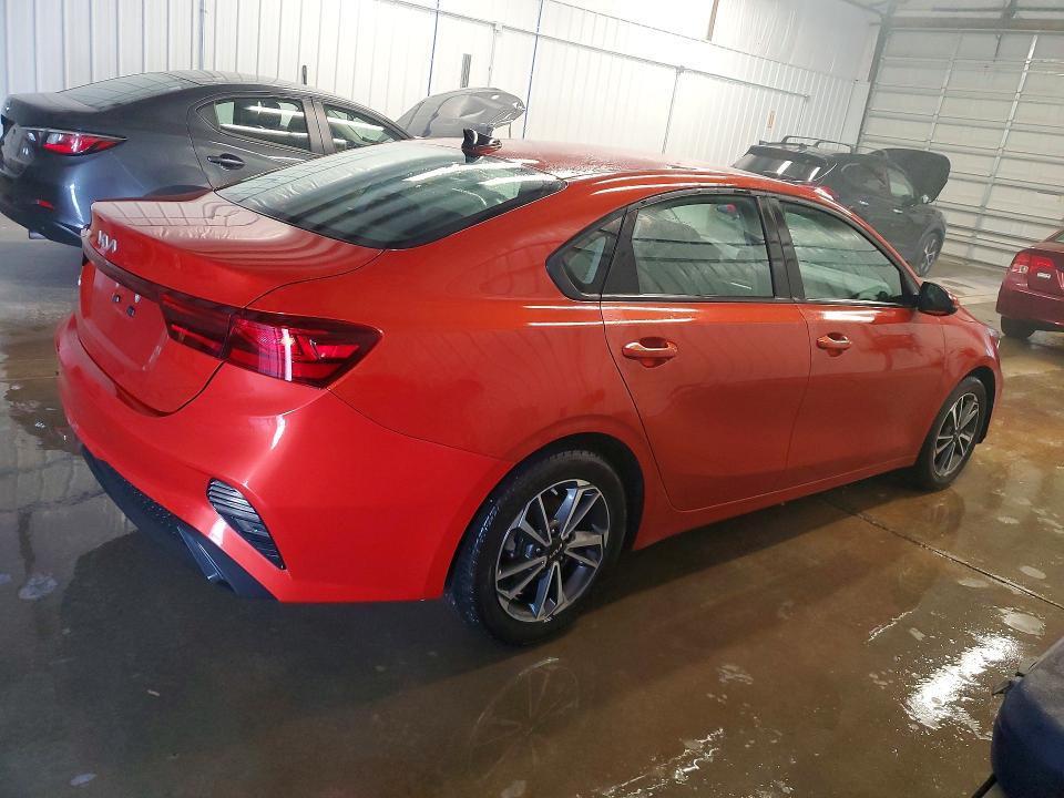2022 KIA Forte lxs