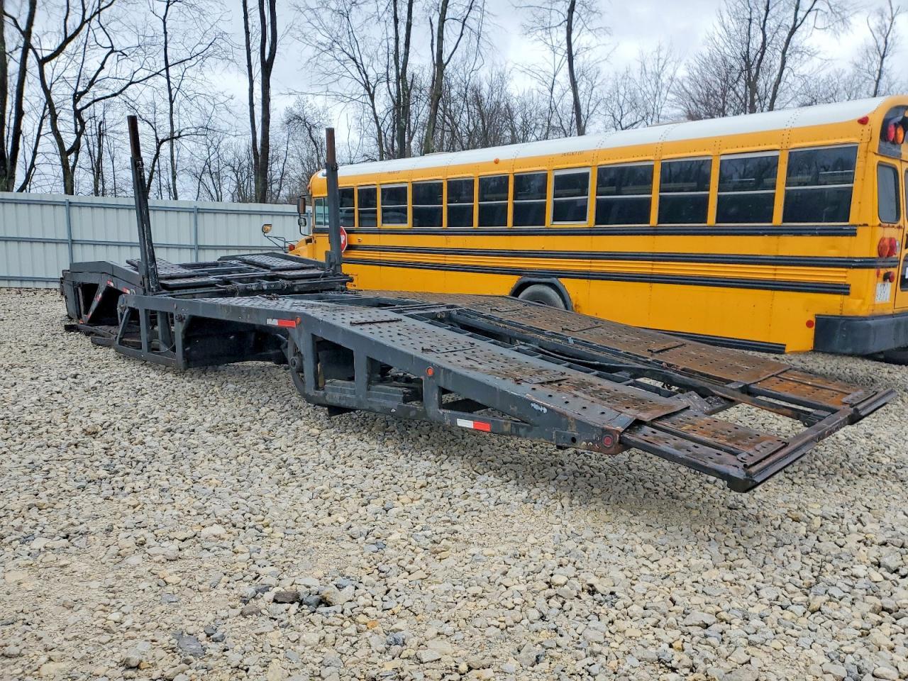 2019 Suncountry Car Carrier