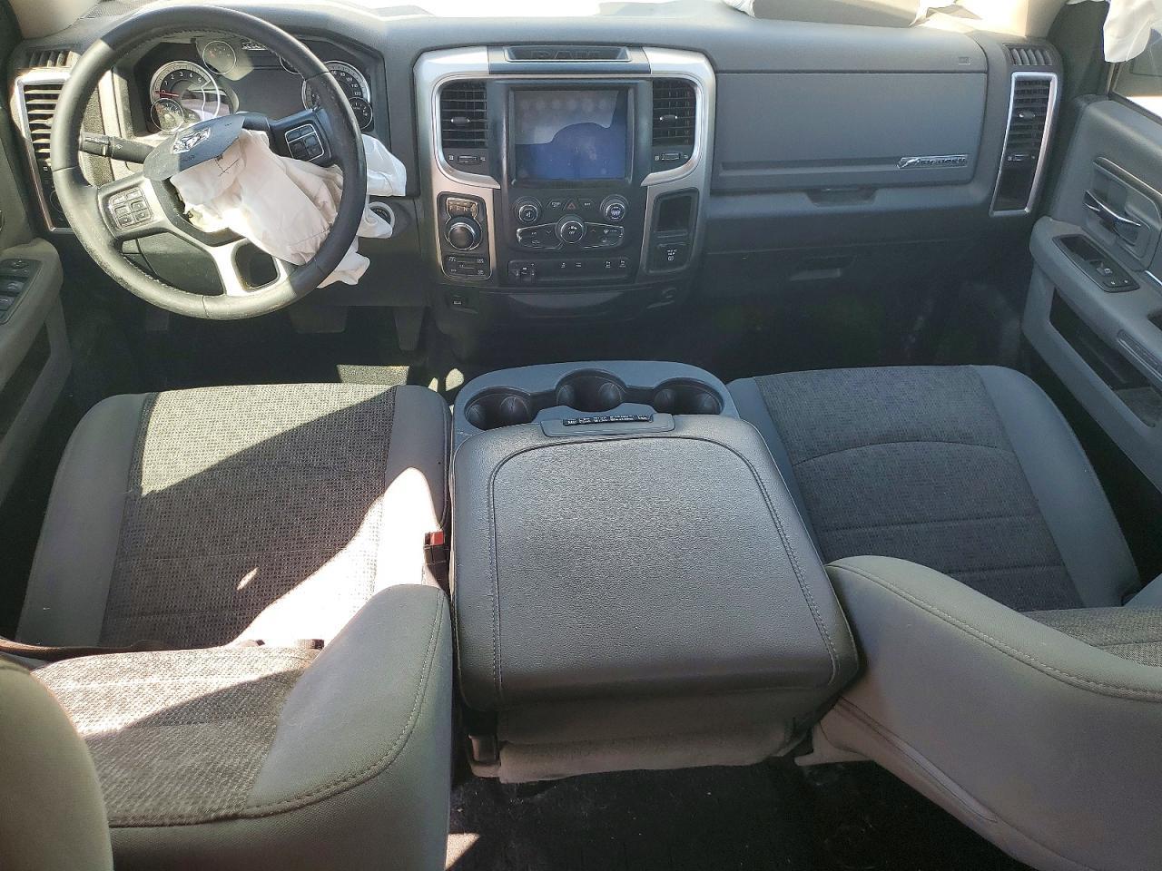 2018 Dodge RAM 1500 SLT
