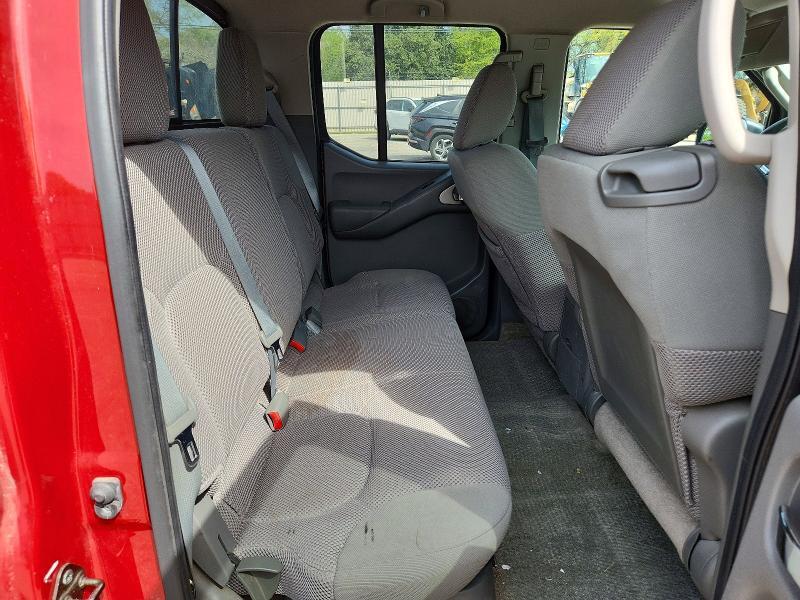 2014 Nissan Frontier SV