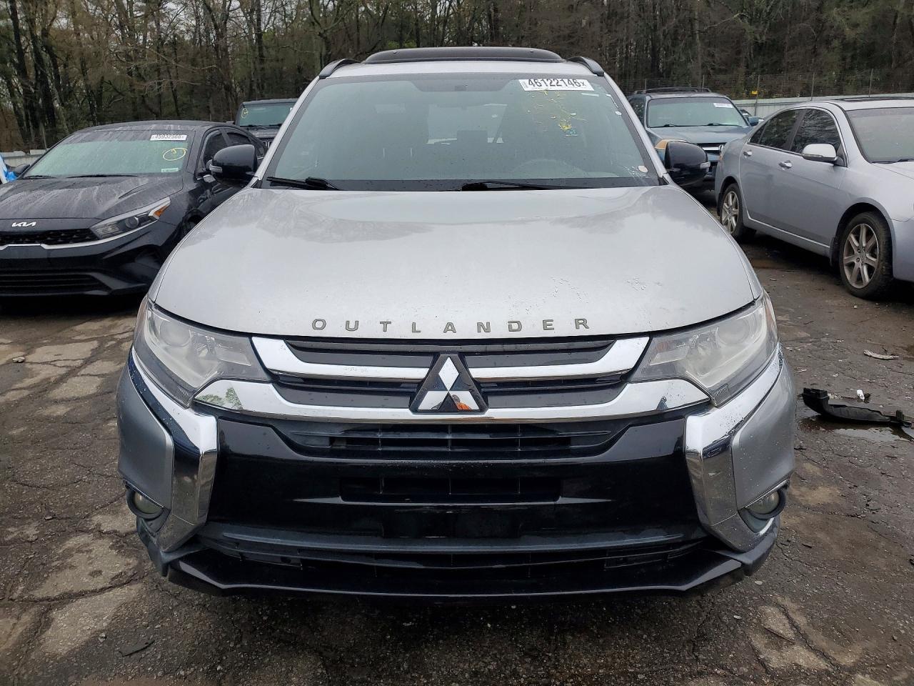 2018 Mitsubishi Outlander se