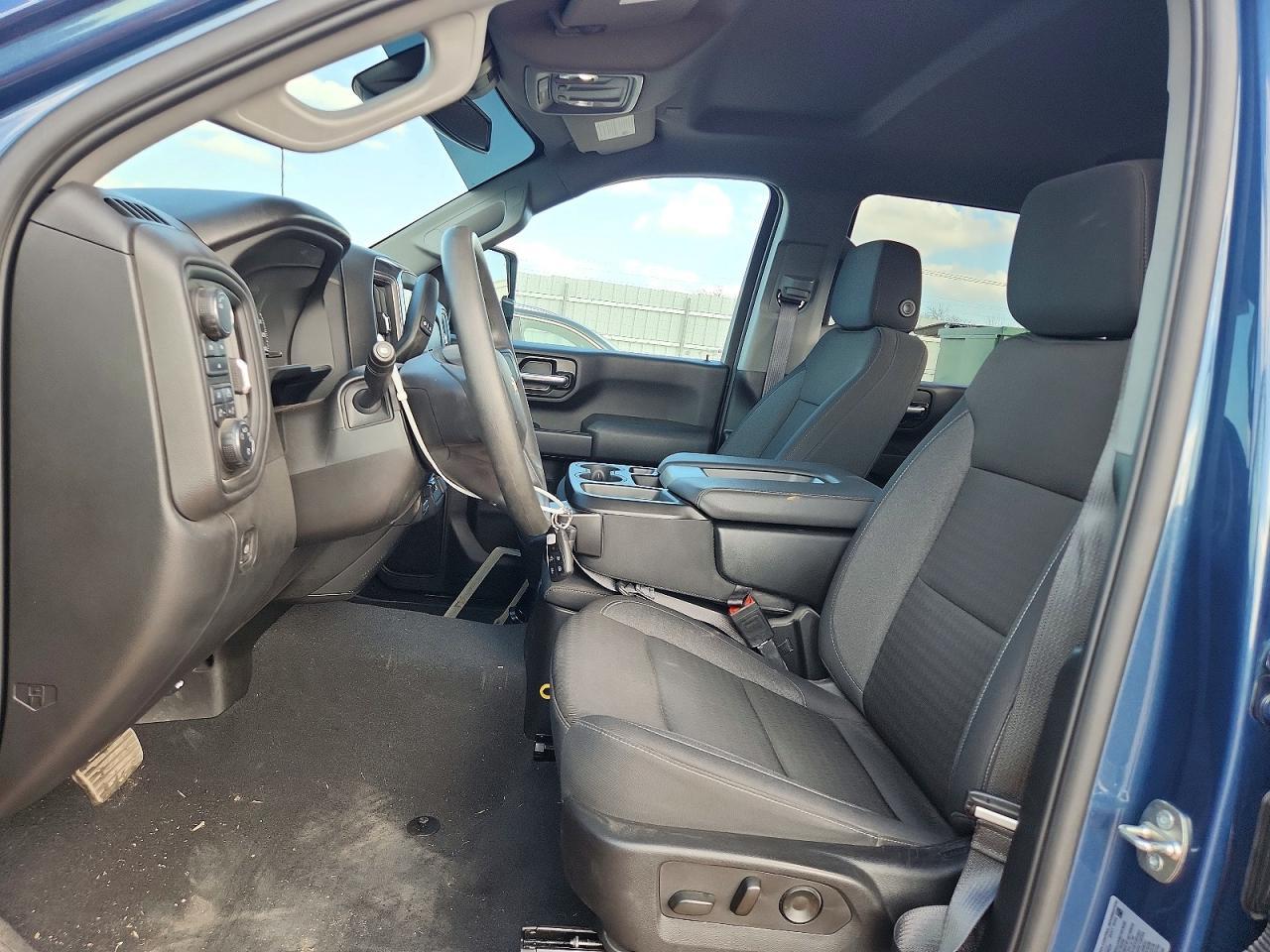 2024 Chevrolet Silverado K2500 Custom