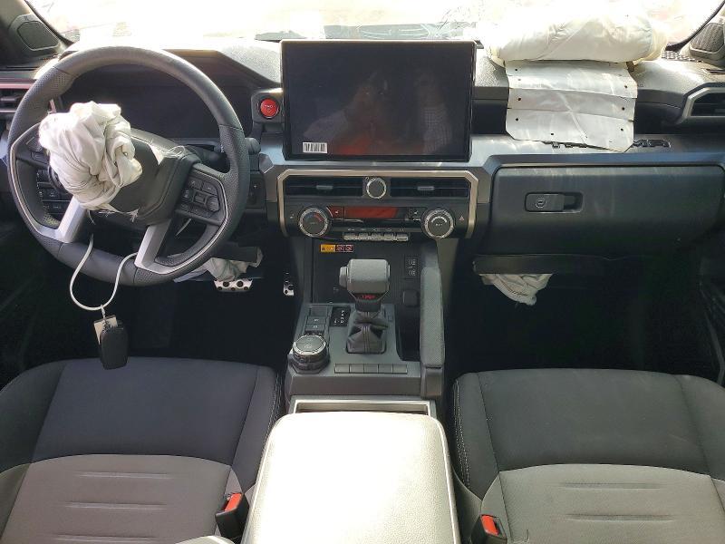 2025 Toyota Tacoma trd Sport hv