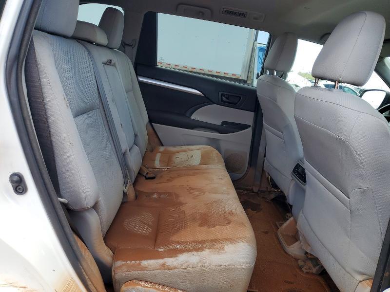 2014 Toyota Highlander le