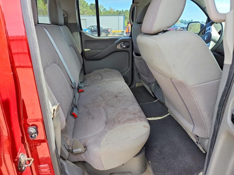 2015 Nissan Frontier s