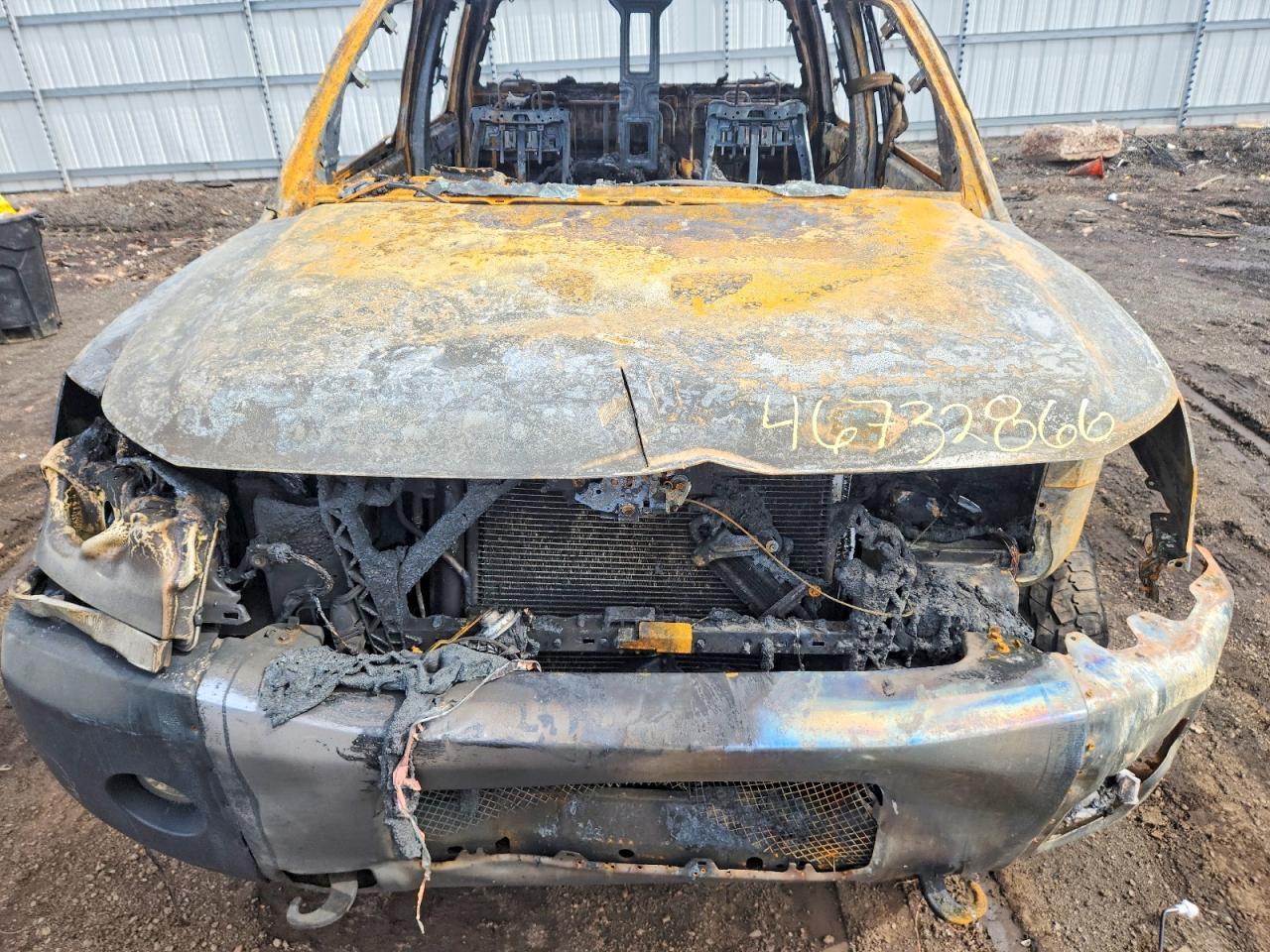 2005 Nissan Titan XE