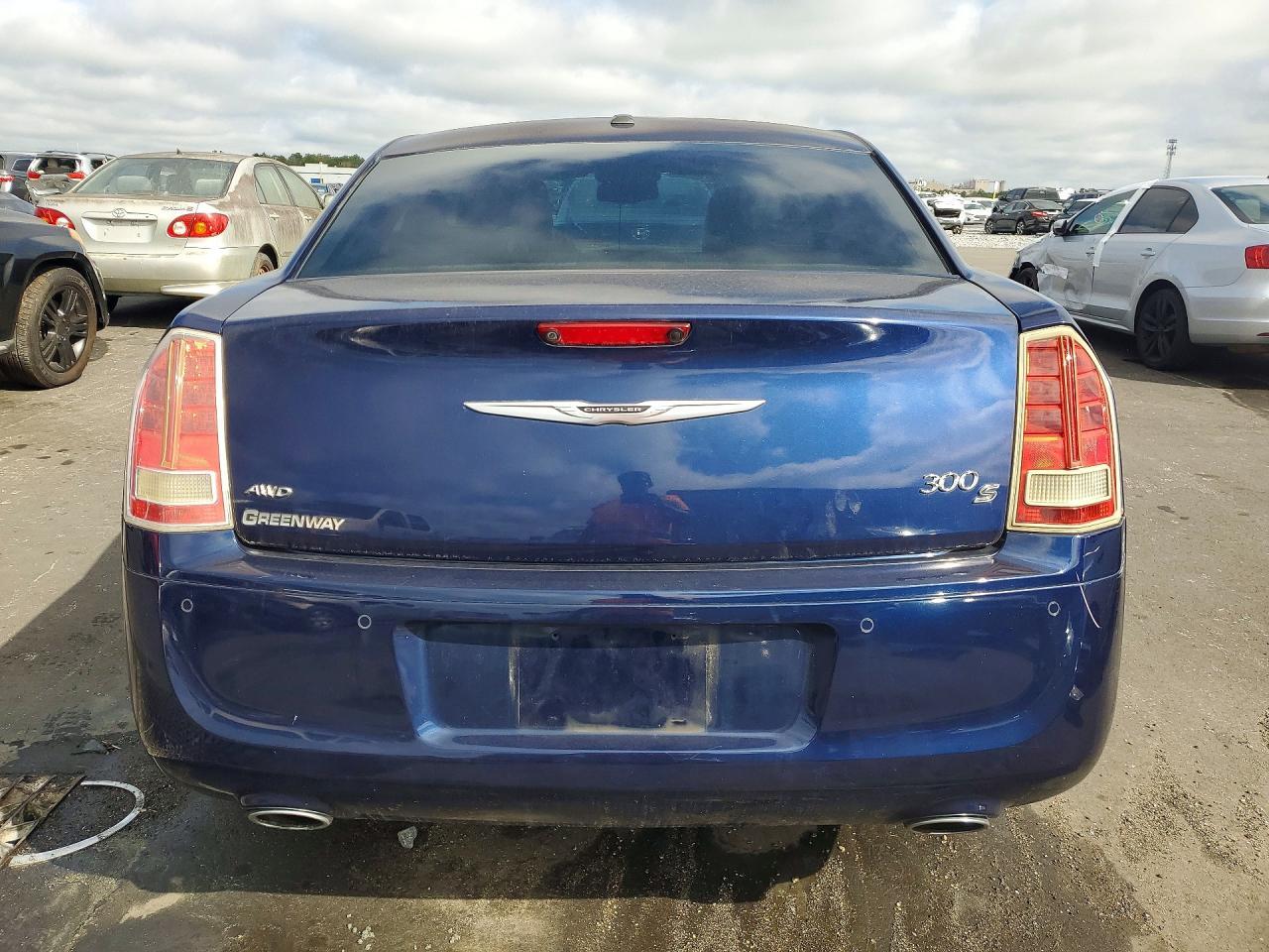 2014 Chrysler 300 s