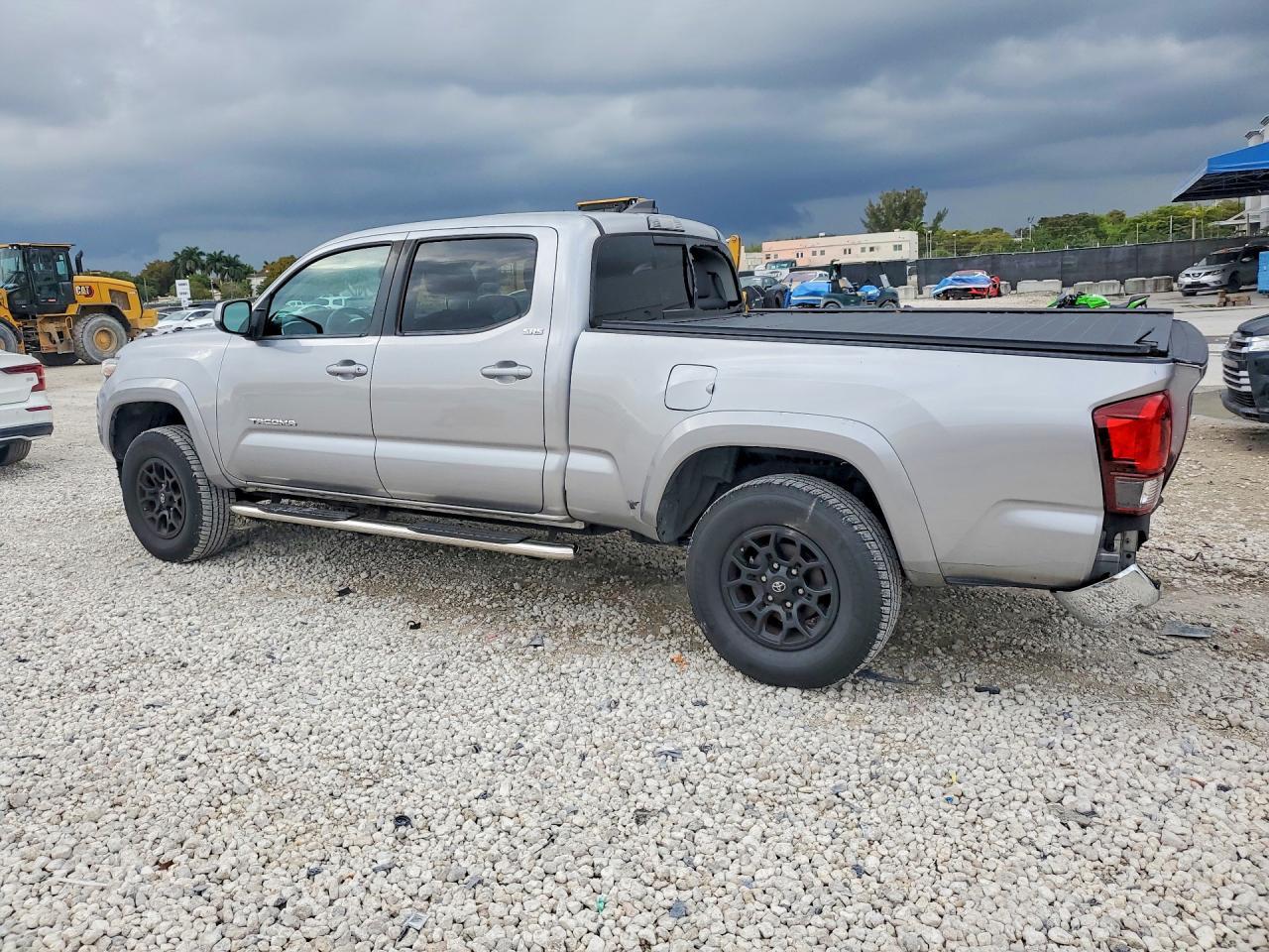 2021 Toyota Tacoma SR5 V6