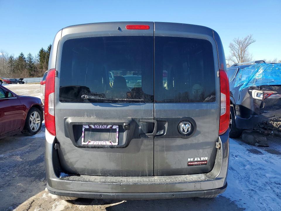 2015 Dodge Ram Promaster City slt