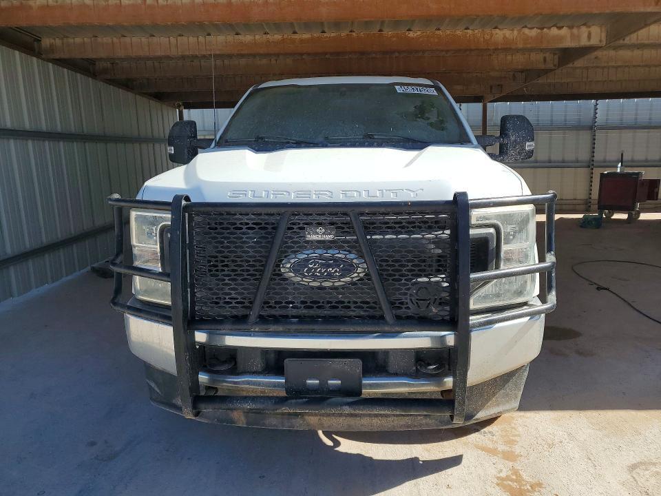 2022 Ford F350 Super Duty