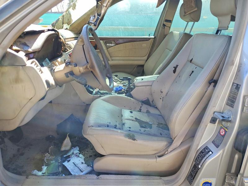 1999 Mercedes-Benz E 320
