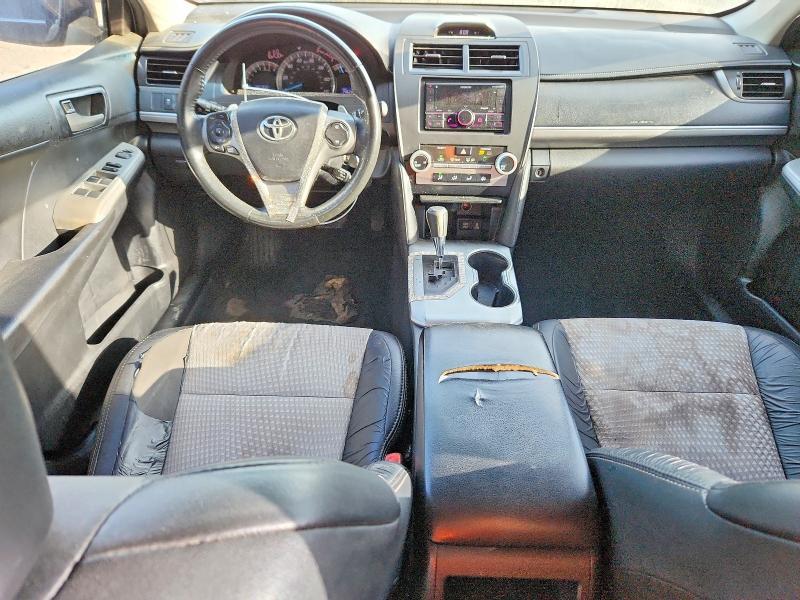 2014 Toyota Camry se