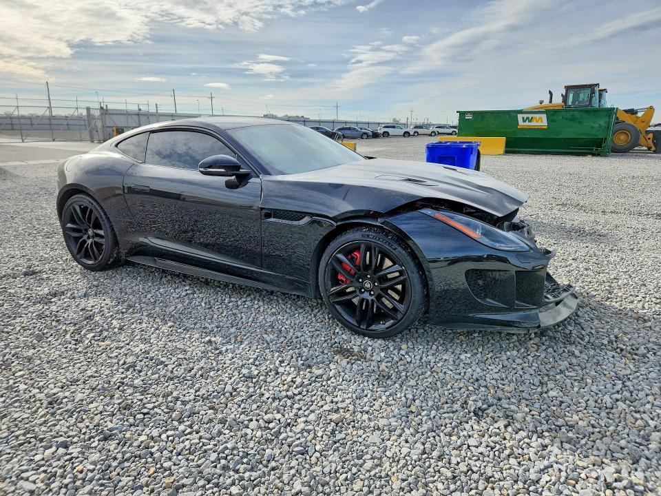 2016 Jaguar F-type r