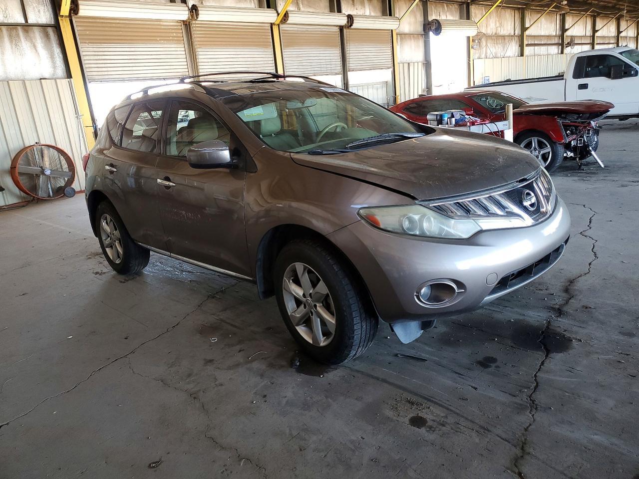 2010 Nissan Murano s