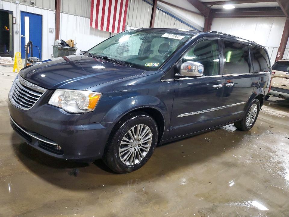 2014 Chrysler Town & Country Touring l
