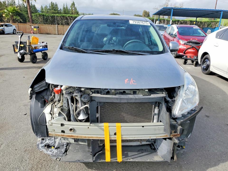 2014 Nissan Versa 1.6 sl