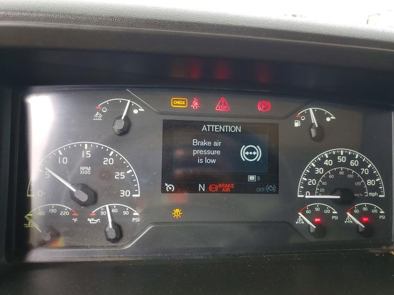 2019 Volvo VHD Dump Truck