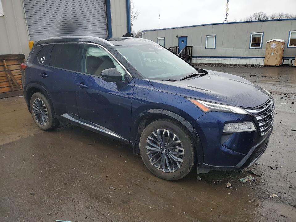 2024 Nissan Rogue Platinum