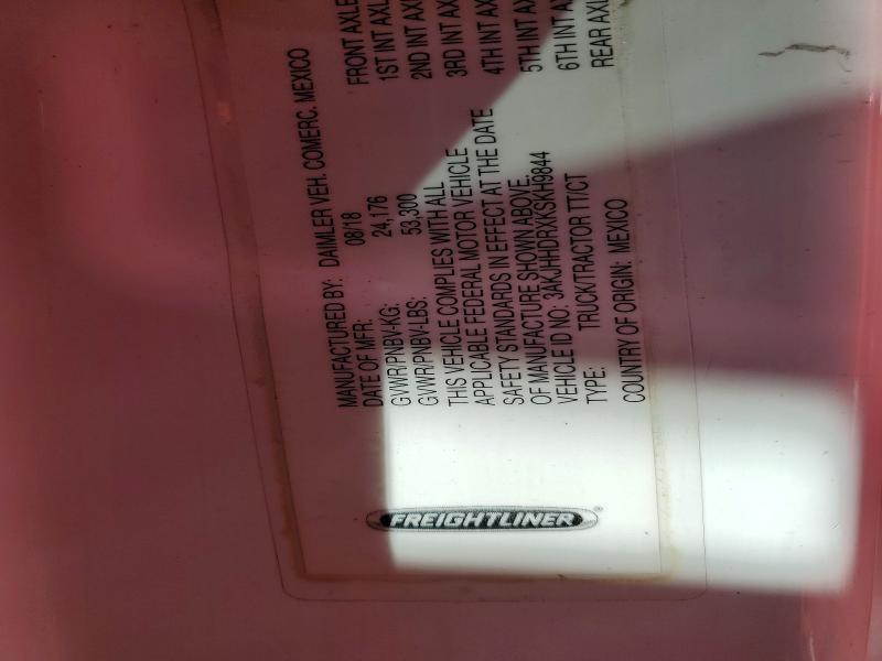 2019 Freigliner 2019 Freightliner Cascadia 126 Semi Truck