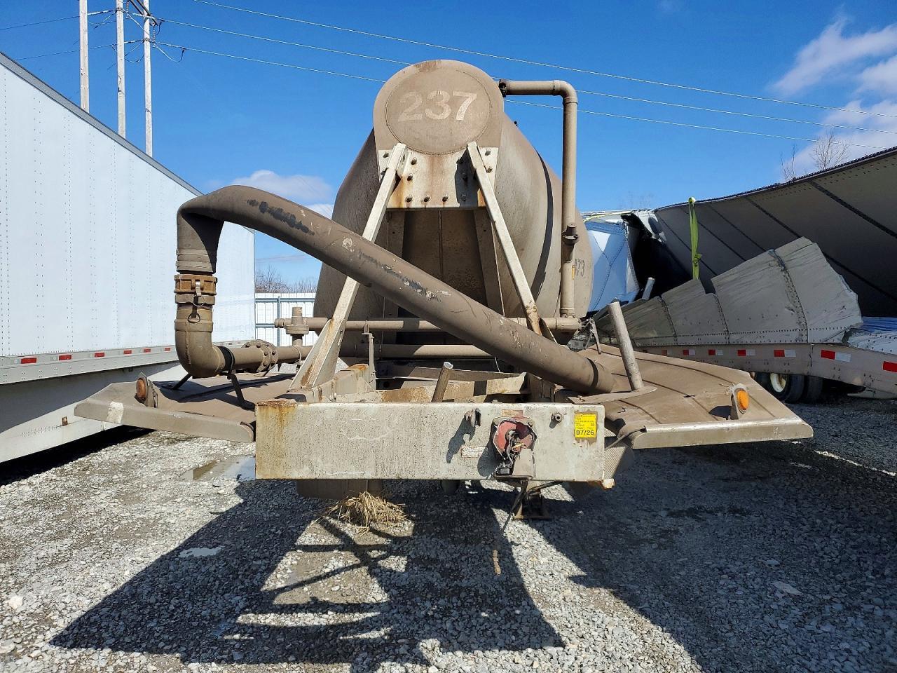 2005 Tremcar Tanker