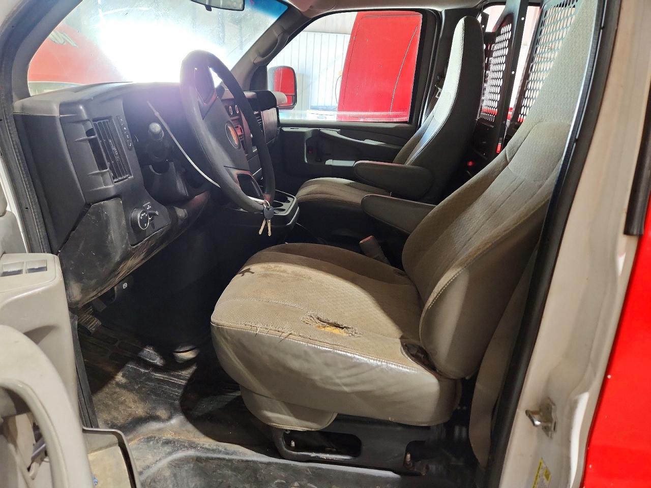 2014 Chev Express G2500