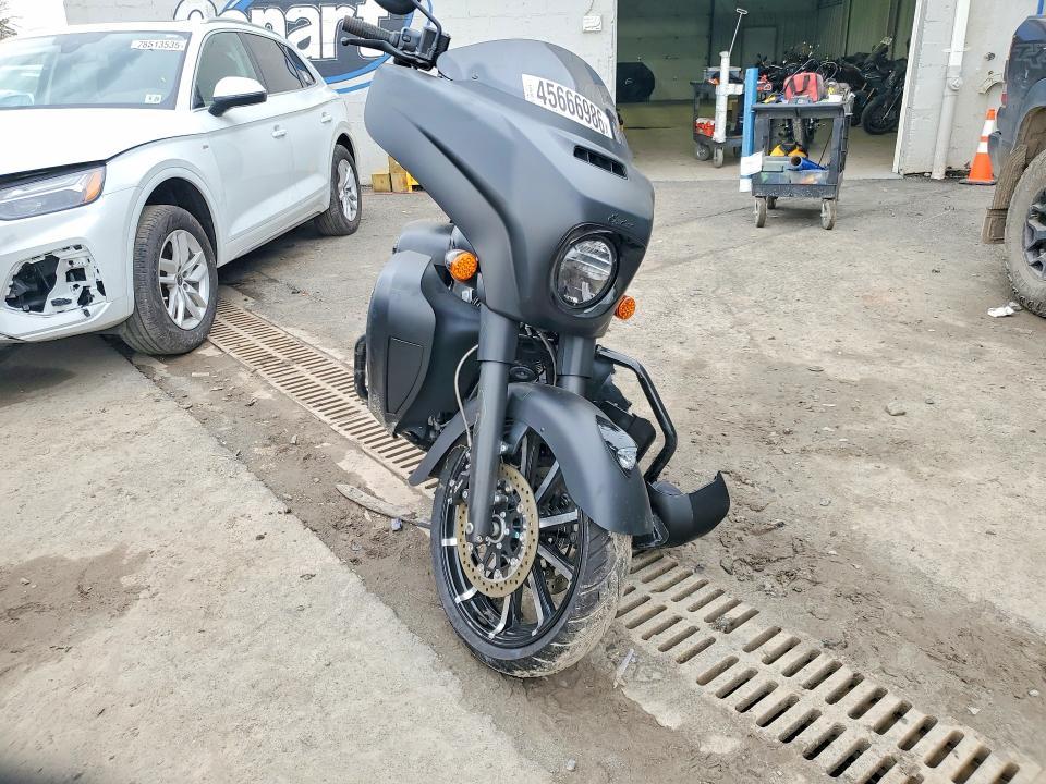 2023 Indian Motorcycle Co. Roadmaster Dark Horse