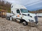 2019 Freigliner 2019 Freightliner Cascadia 126 Semi Truck
