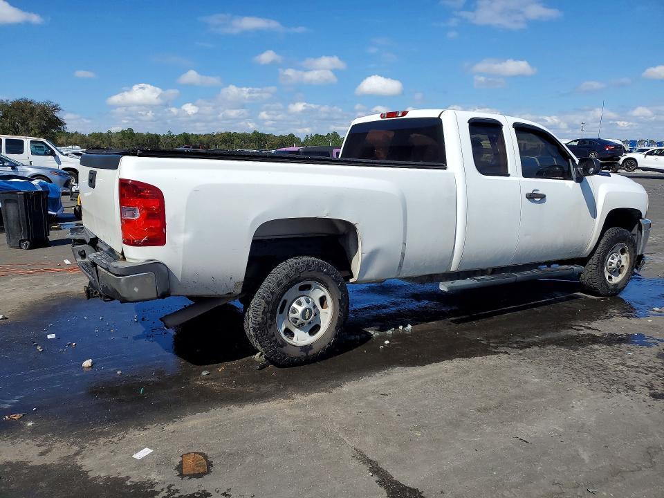 2011 Chevrolet Silverado C2500 Heavy Duty