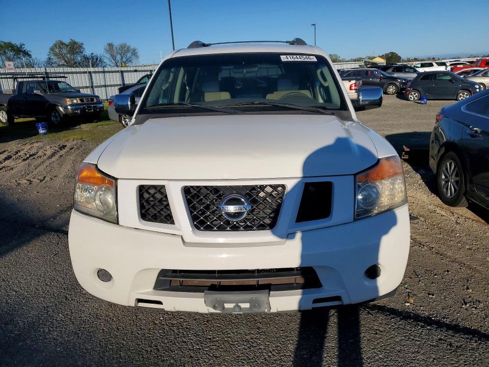2008 Nissan Armada se