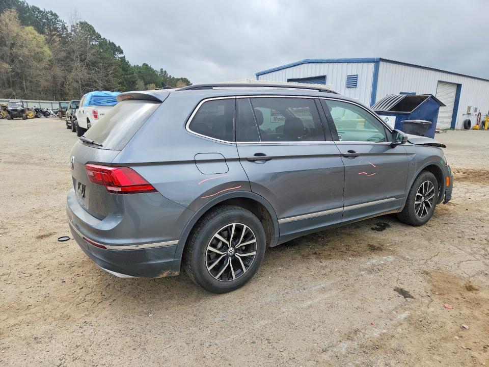 2021 Volkswagen Tiguan se