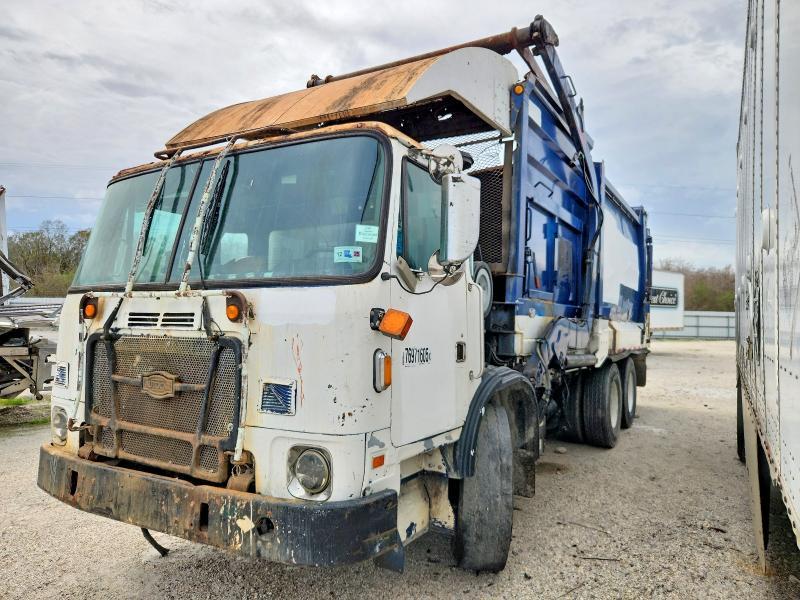2016 Autocar Llc Xpeditor
