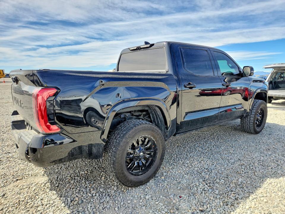 2024 Toyota Tundra Platinum HV