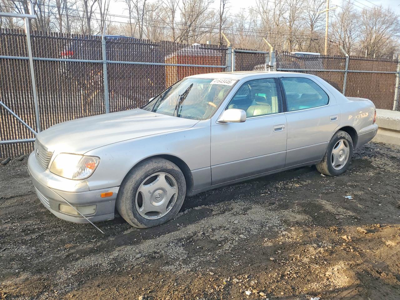 2000 Lexus Ls 400 Base