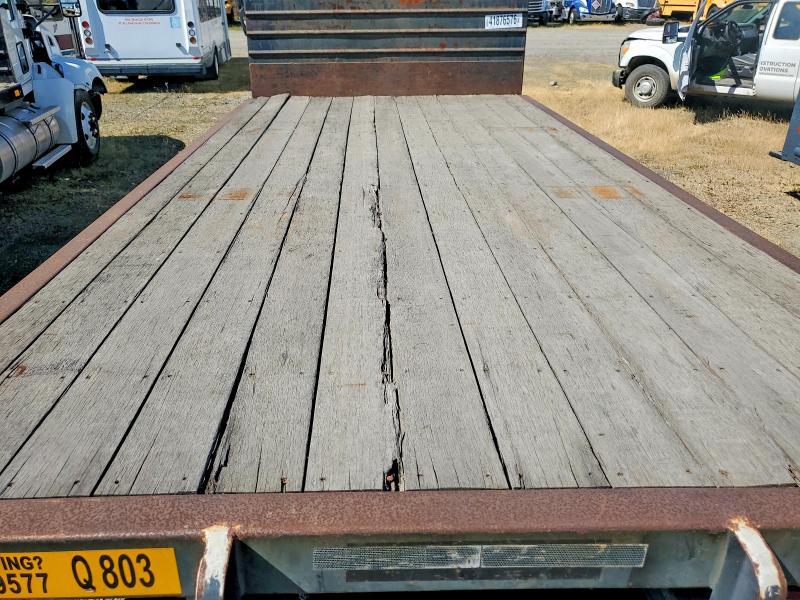 2014 International 4300 Flatbed Truck