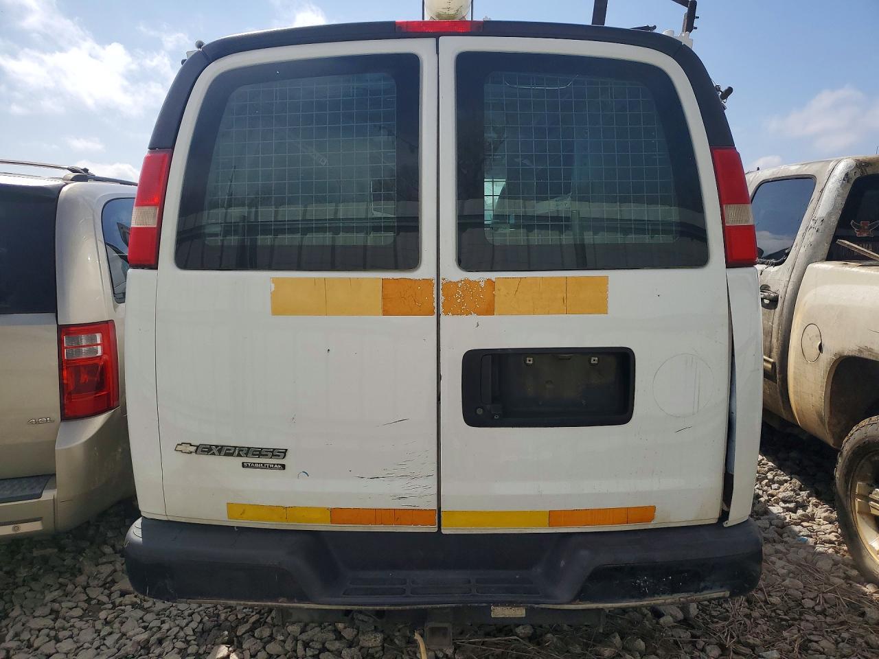 2013 Chev Rolet Express 2500 Utility / Service Van